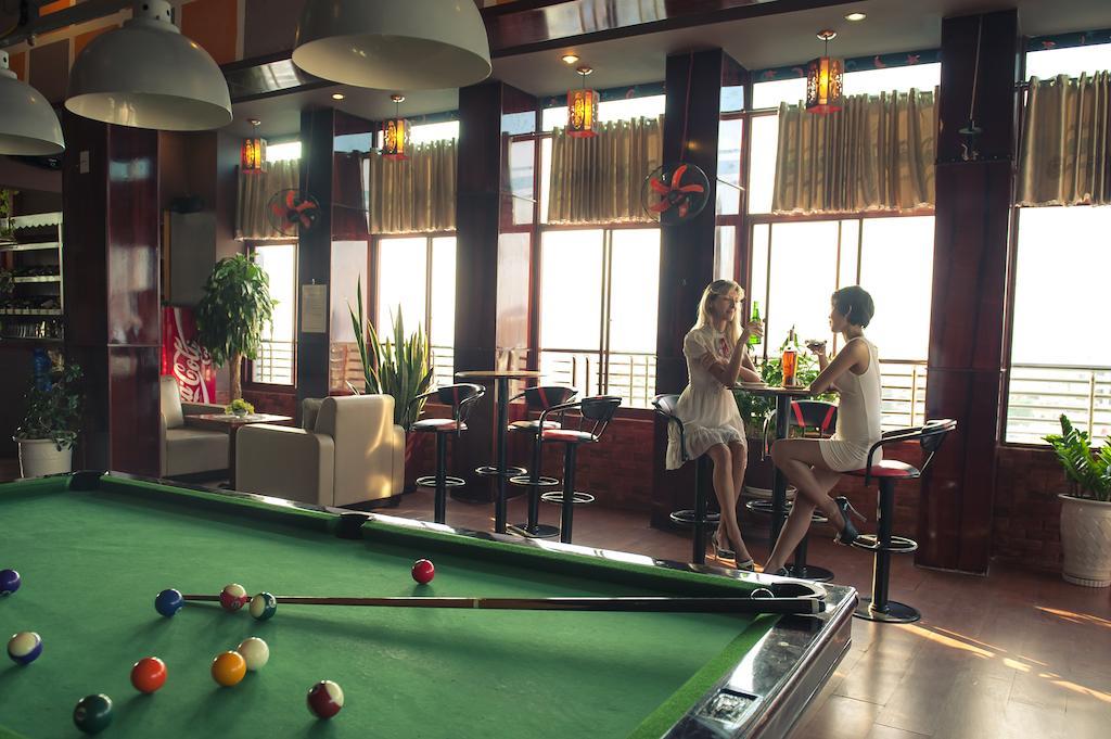 The Summer Hotel. Фото 2
