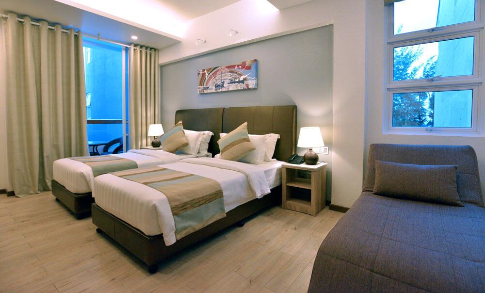 Coconut Tree Hulhuvilla Beach. Фото 4