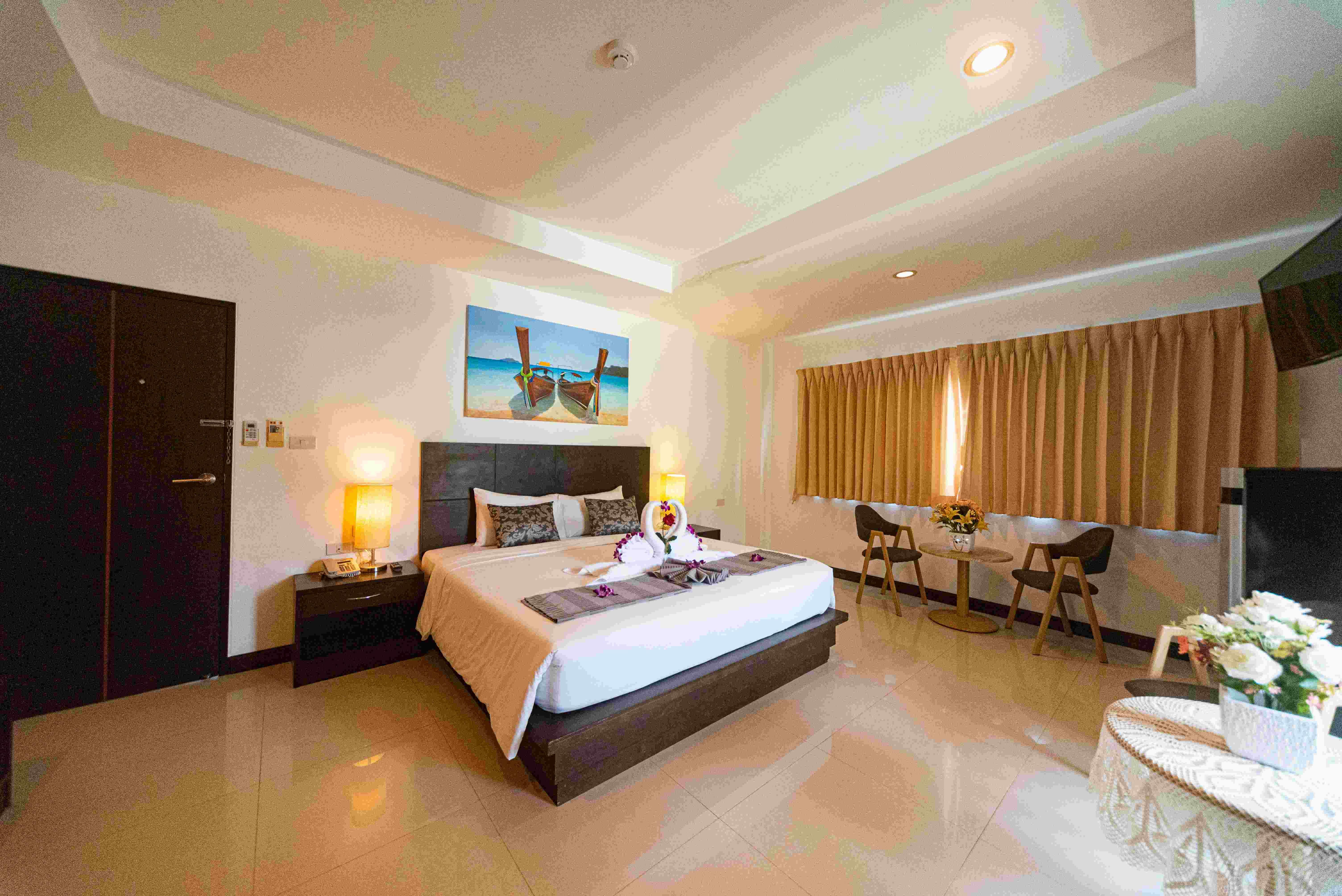 Q Victory Patong Hotel & Residence. Фото 2