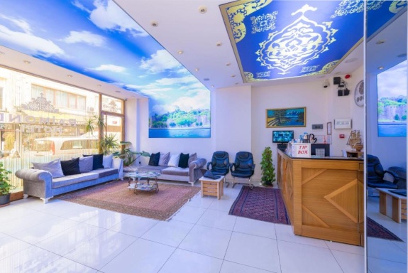 Raimond Hotel. Фото 1