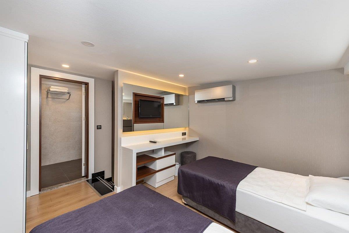 Kaila Beach Hotel. Фото 4