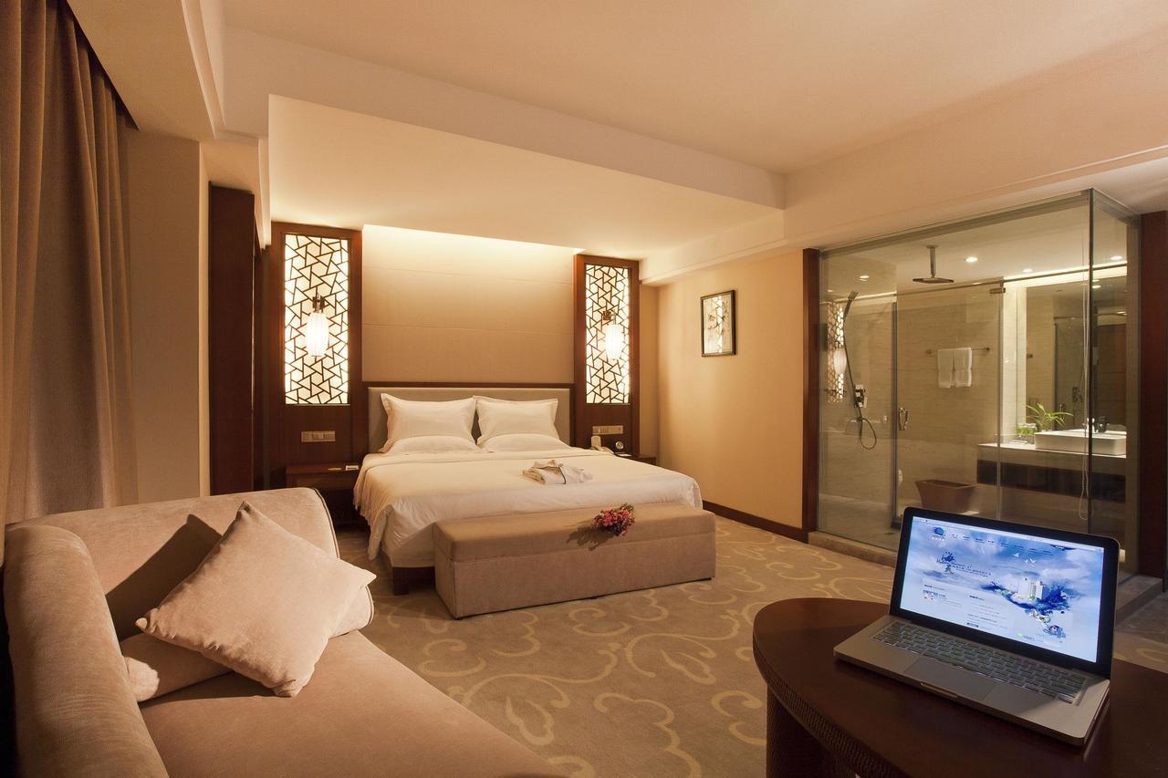 Hyton Hotel Sanya. Фото 4