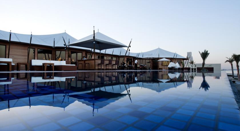 The Ritz-Carlton Ras Al Khaimah Al Hamra Beach. Фото 1