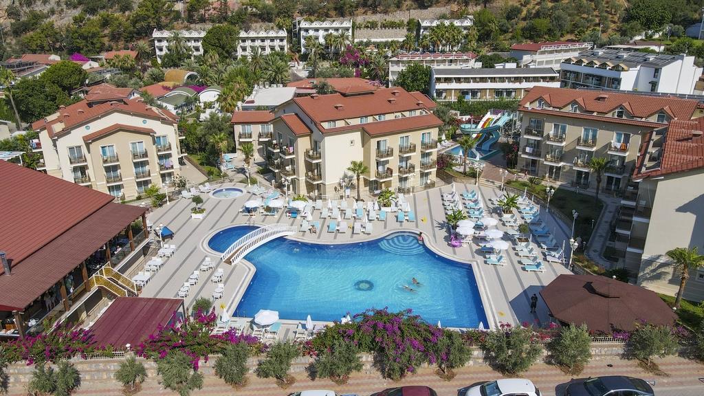 Marcan Resort Hotel. Фото 1