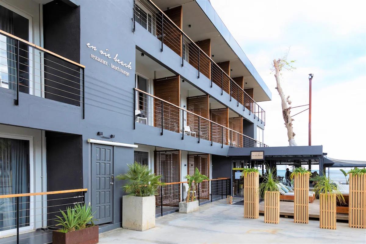 En Vie Beach Boutique Hotel. Фото 1
