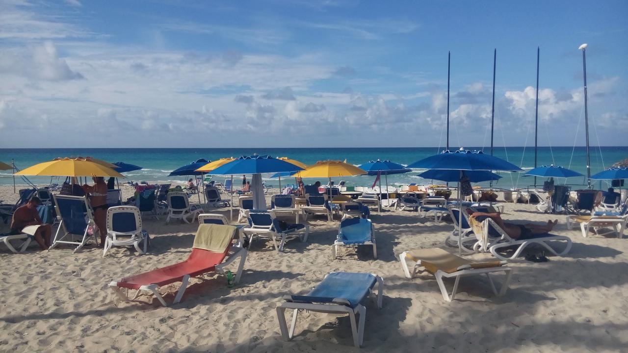 Los Delfines. Фото 3