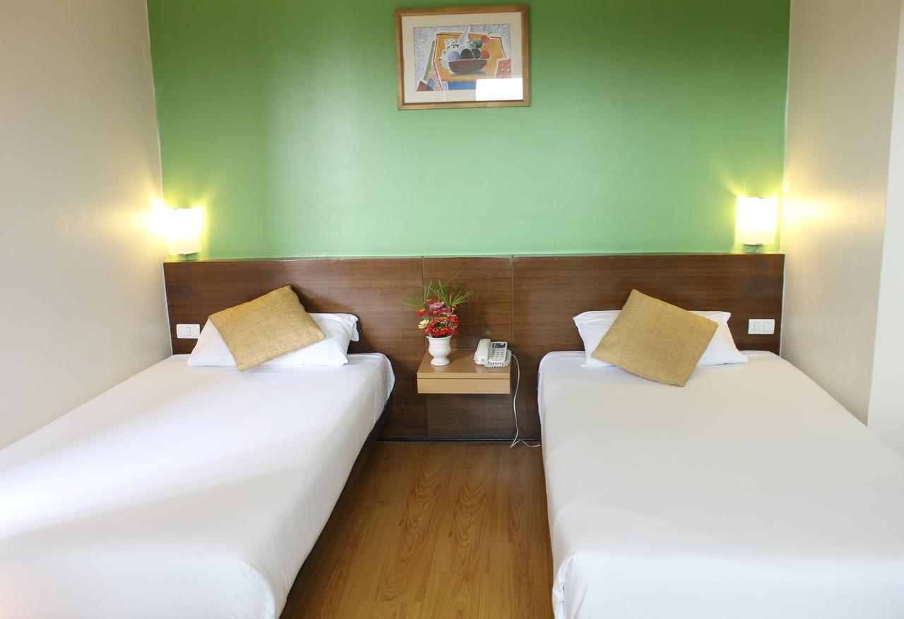 The Seasons Bangkok Huamark. Фото 4