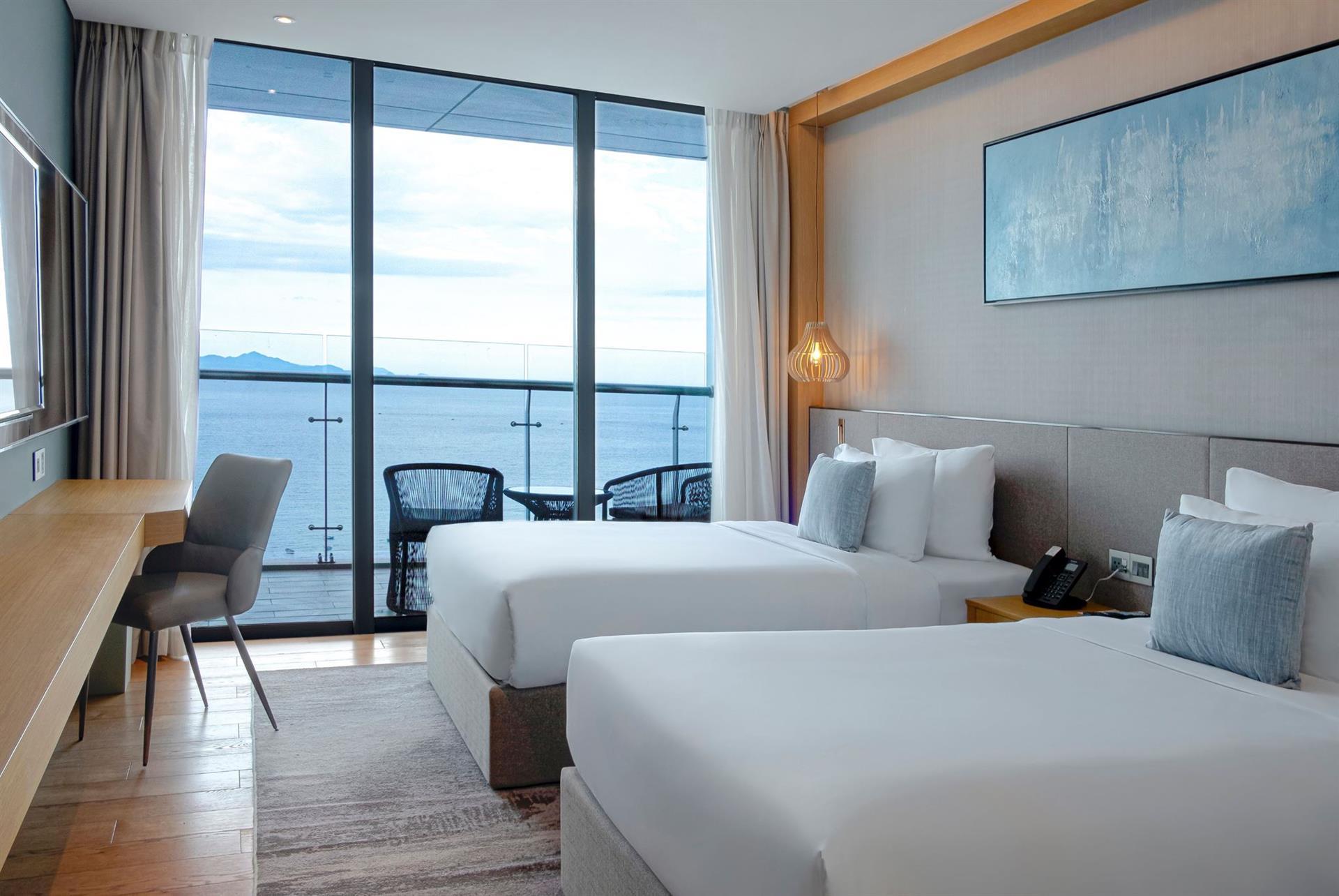 Prince Hotel Da Nang. Фото 4