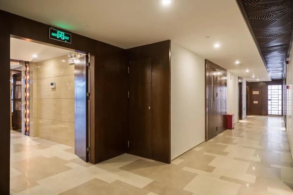 Sanya Shanghai Huating Boutique Resort Hotel. Фото 3