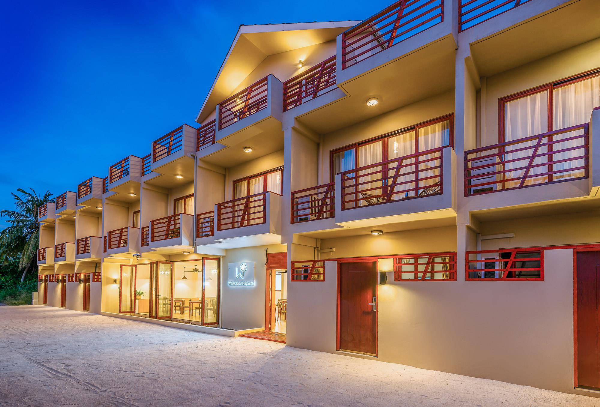 White Sand Dhigurah. Фото 2