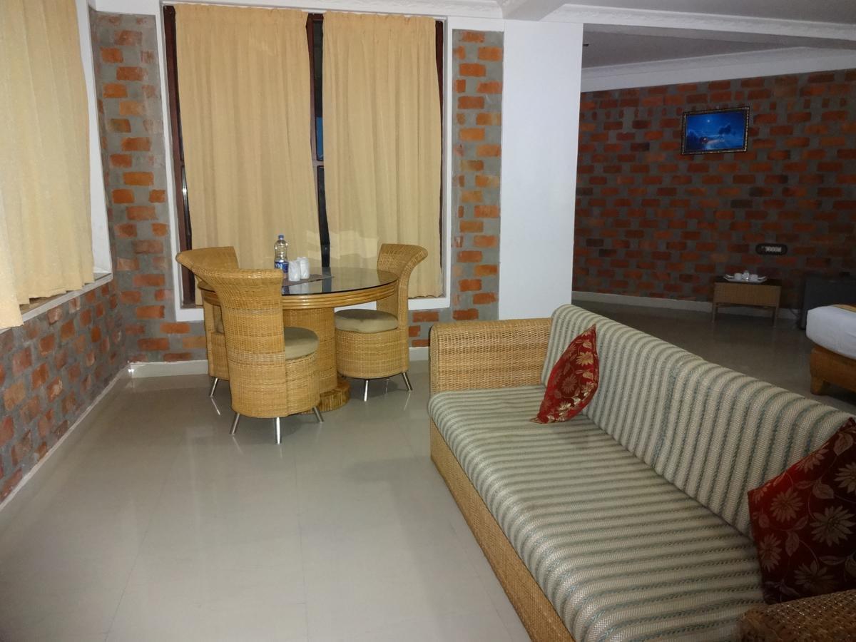 Sagara Beach Resort. Фото 2