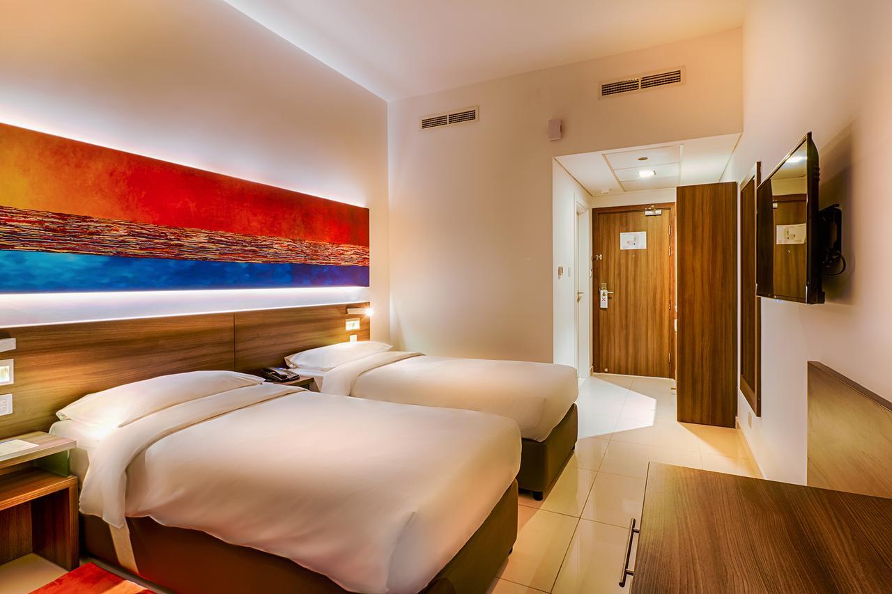 Citymax Hotel Al Barsha At The Mall. Фото 3