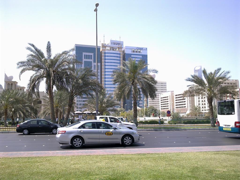 Paragon Hotel Abu Dhabi. Фото 2