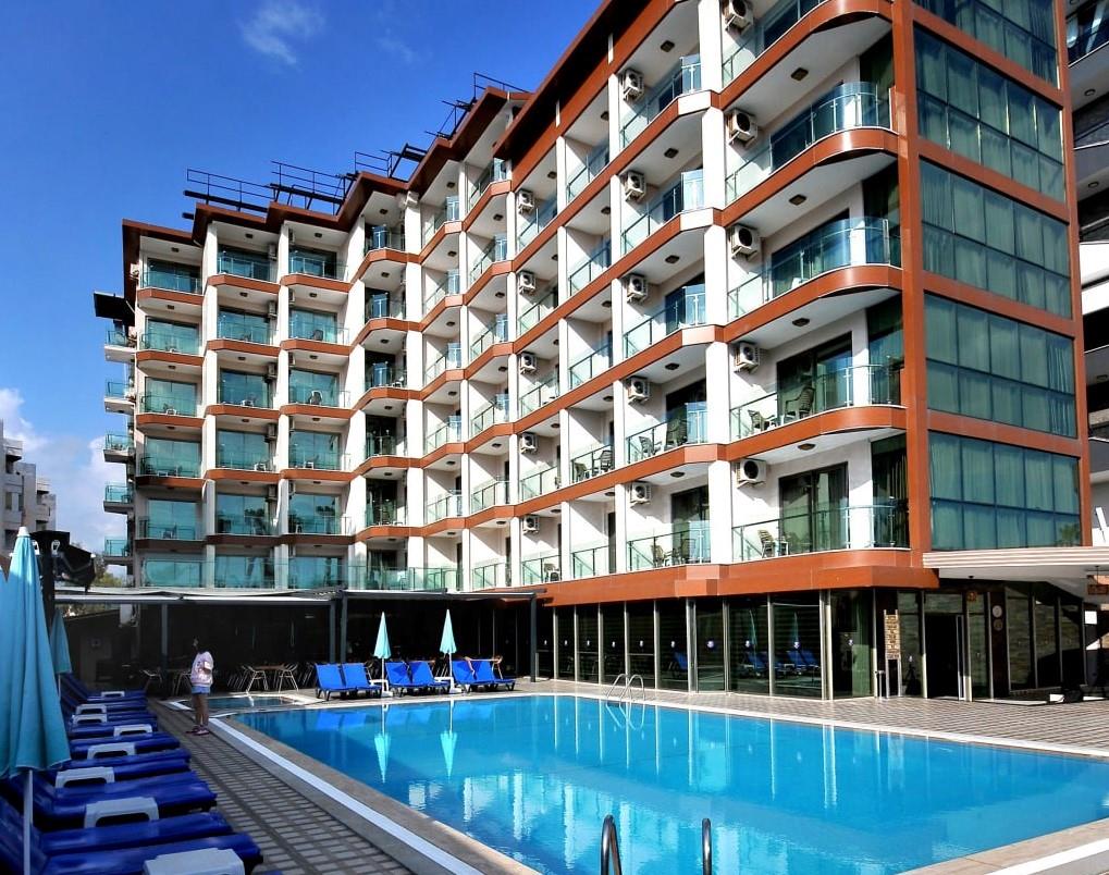 UK Blue Coast Hotel. Фото 1