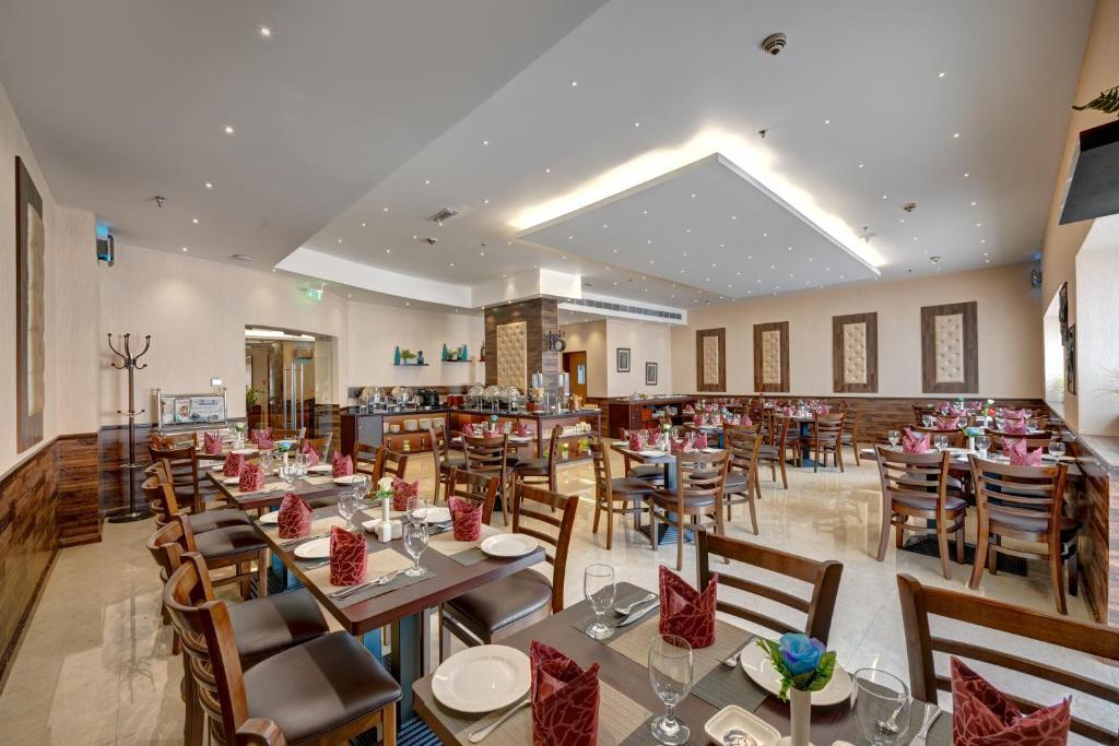 Orchid Hotel Al Barsha. Фото 4
