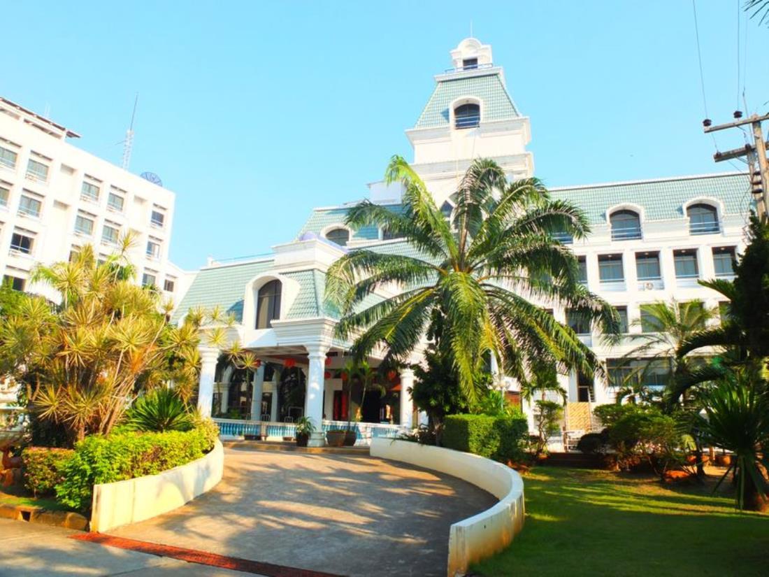 The Camelot Hotel Pattaya. Фото 1
