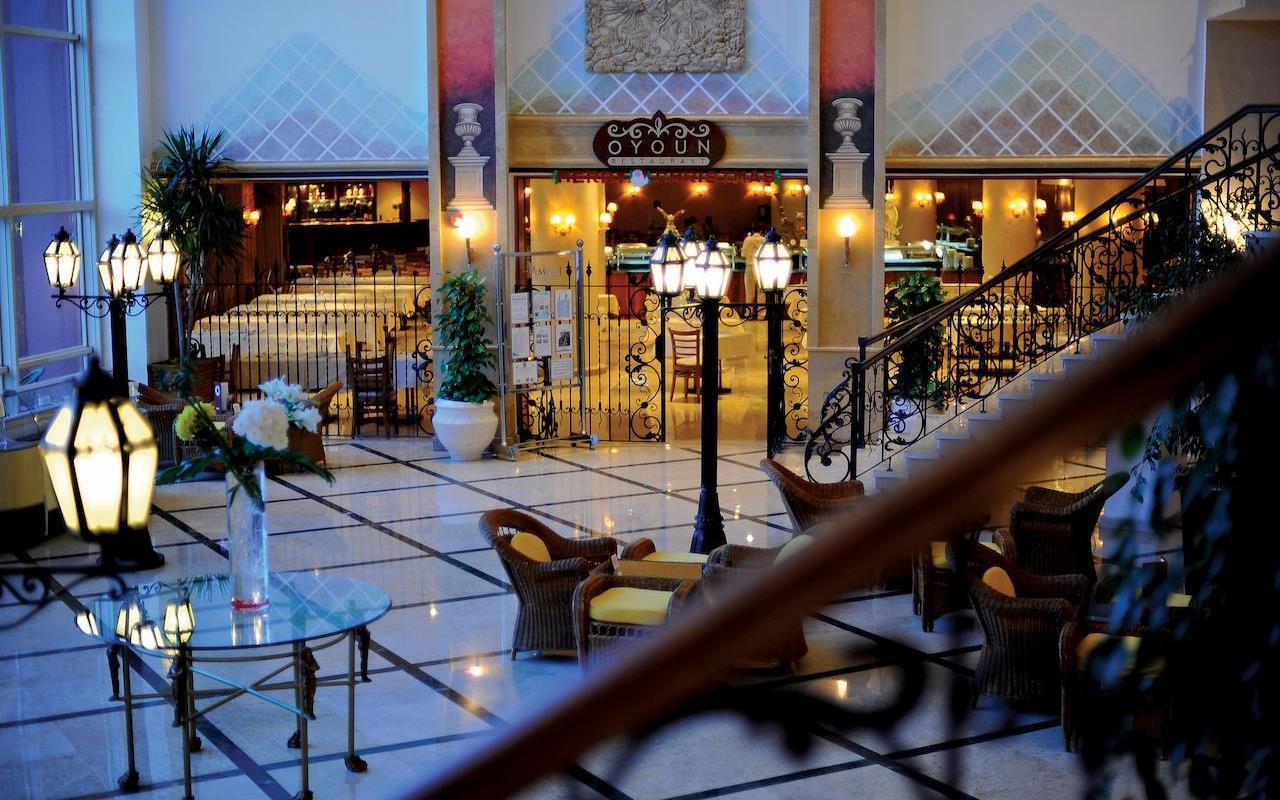 Amwaj Oyoun Resort & Casino. Фото 2
