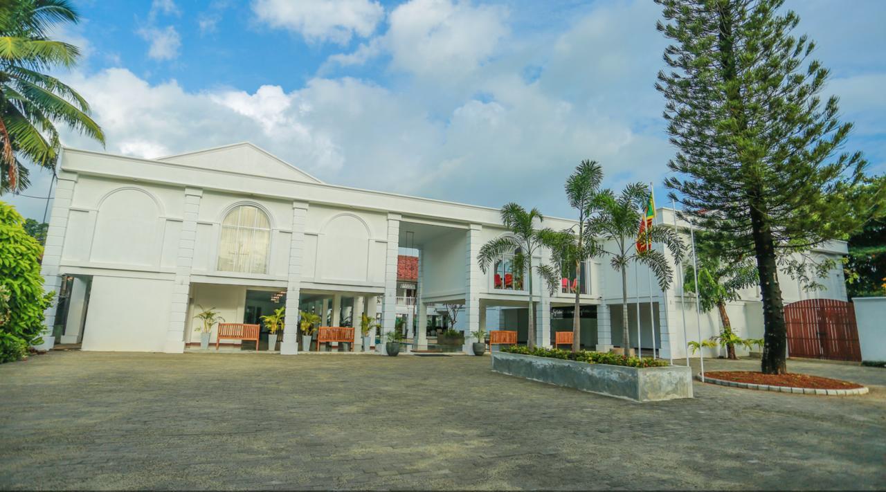 Hibiscus Beach Hotel & Villas. Фото 1