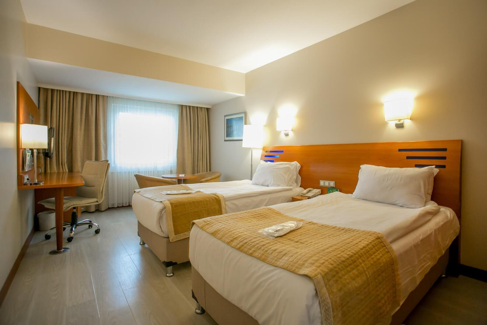 Holiday Inn Istanbul City. Фото 4