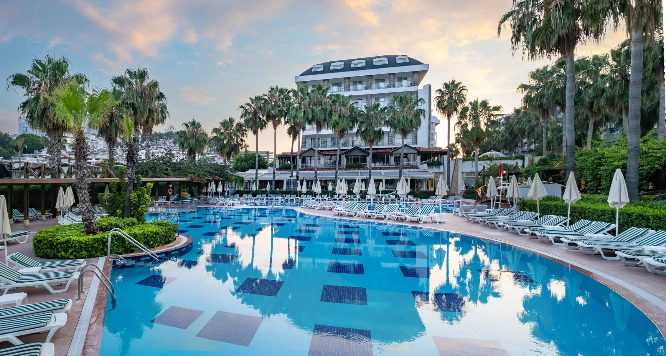 Trendy Hotel Palm Beach. Фото 1