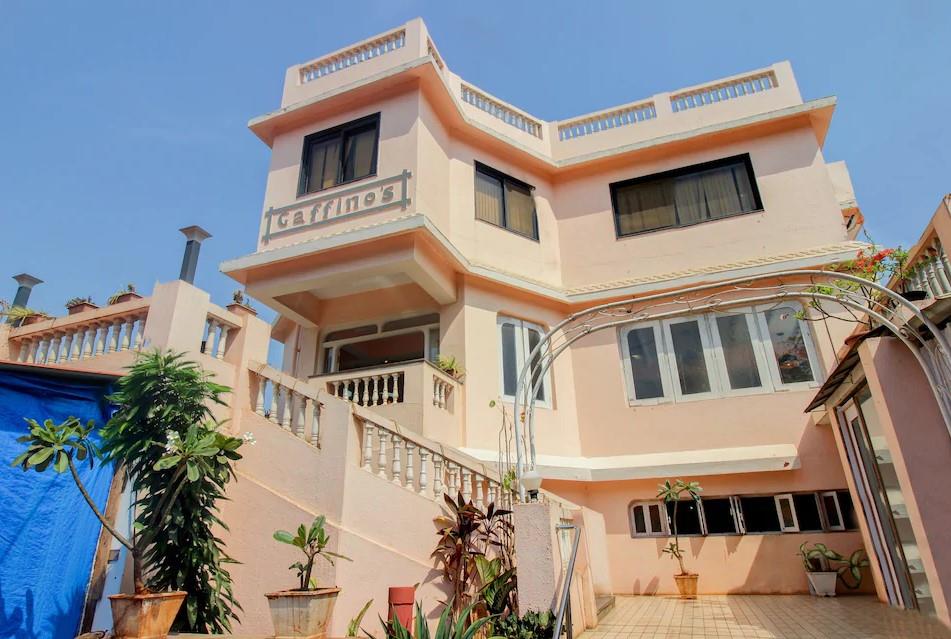 Gaffinos Beach Resort. Фото 1