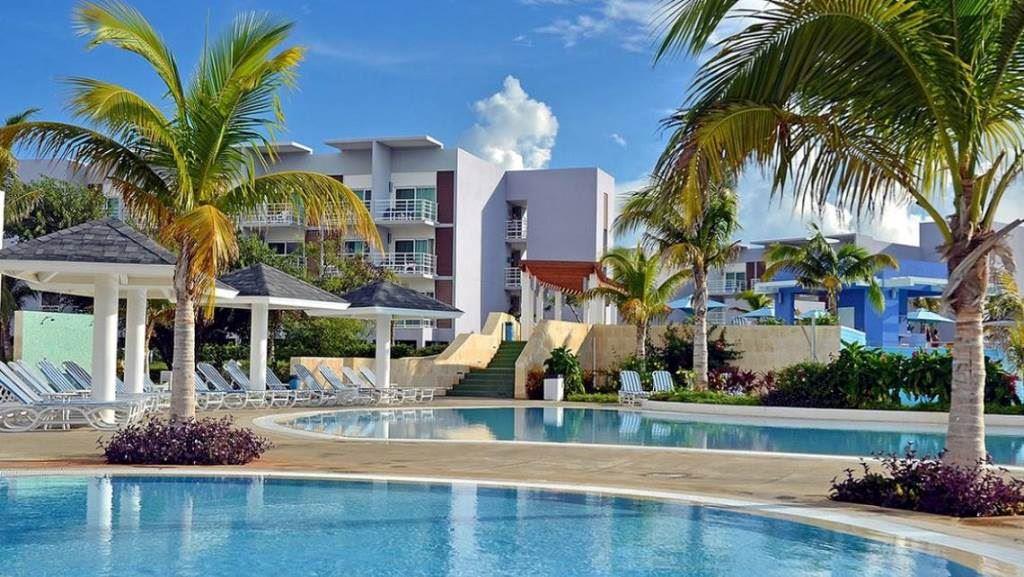 Grand Aston Varadero. Фото 1