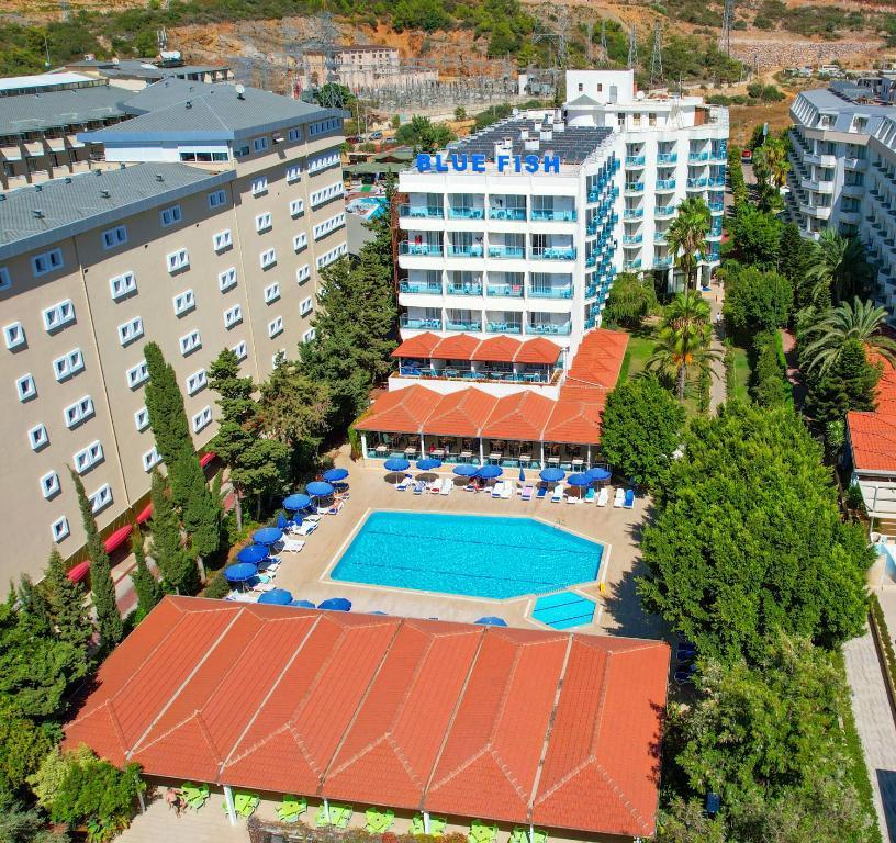 Blue Fish Hotel. Фото 2