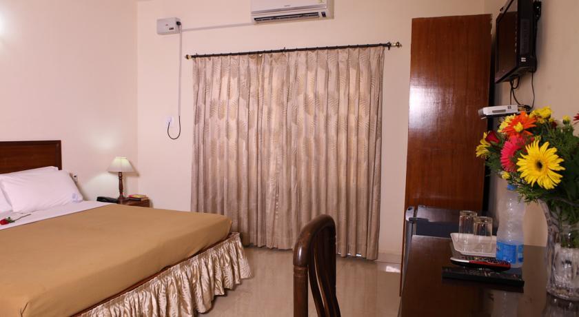 The Village Inn. Фото 2