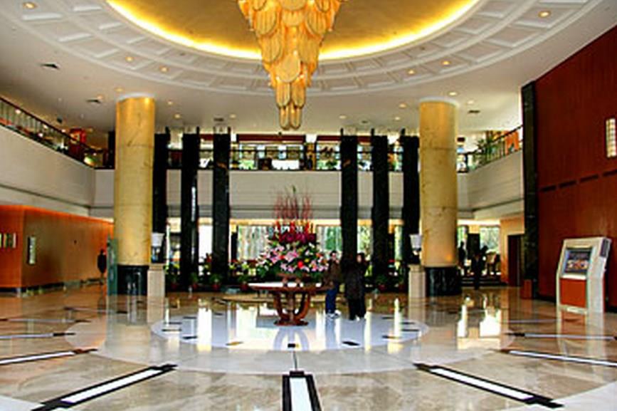 Dong Fang Hotel Guangzhou. Фото 4