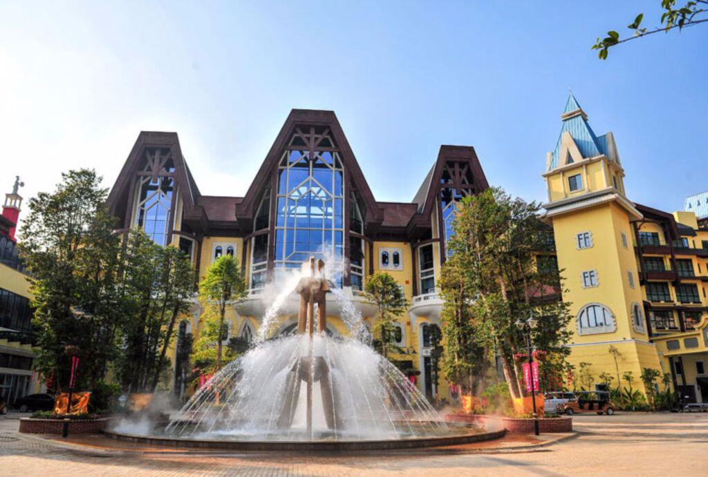 Four Points by Sheraton Heyuan Resort. Фото 1
