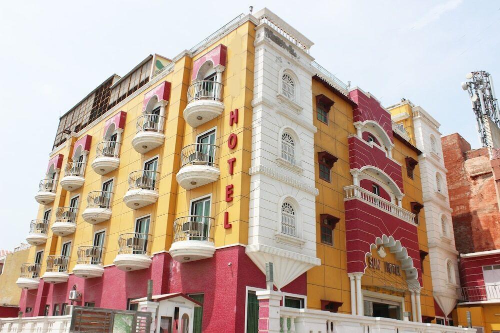 Sun Hotel Agra. Фото 1