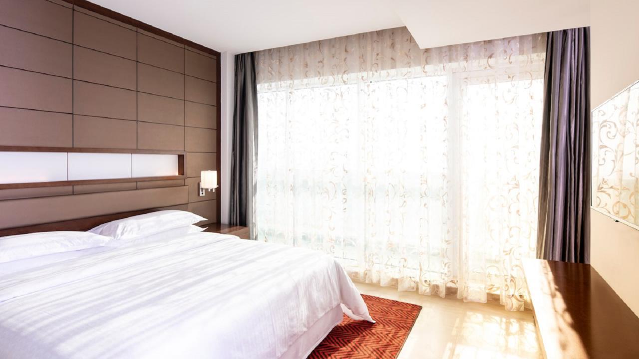 Four Points by Sheraton Sharjah. Фото 2