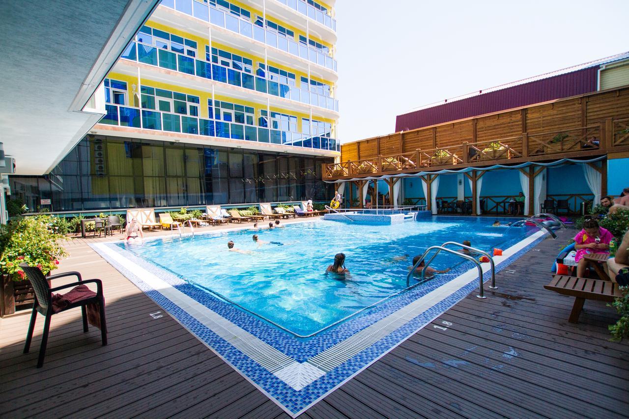 Атлант. Фото 3