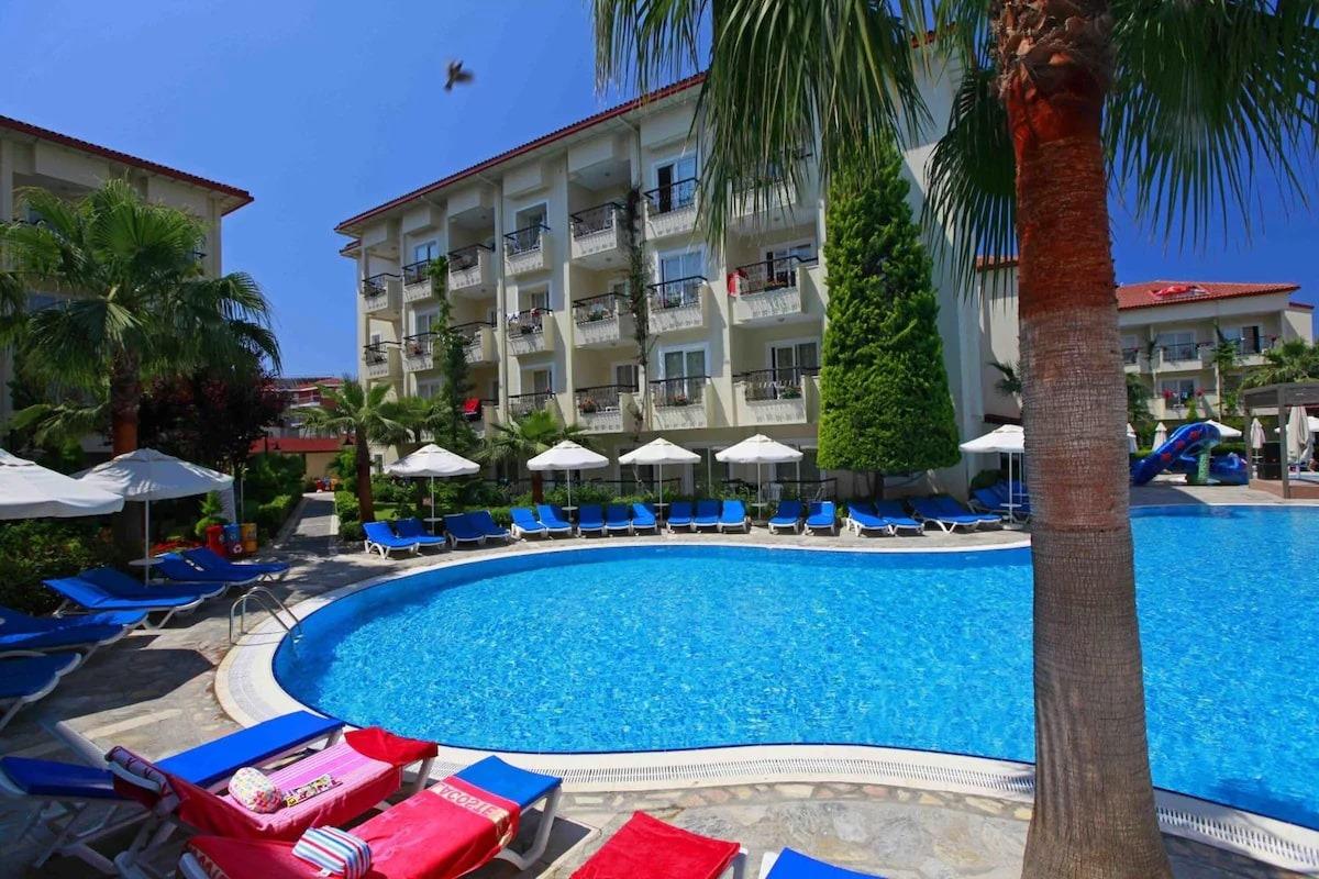 Sun City Apartments & Hotel. Фото 3