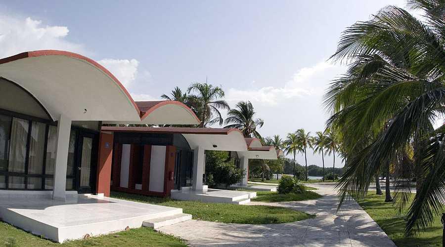 Villa Islazul Bacuranao. Фото 1