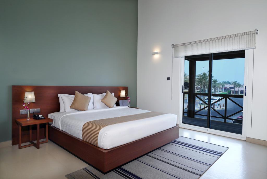 Al Bander Hotel & Resort. Фото 4