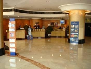 Holiday Inn Express Shanghai Zhenping by IHG. Фото 2