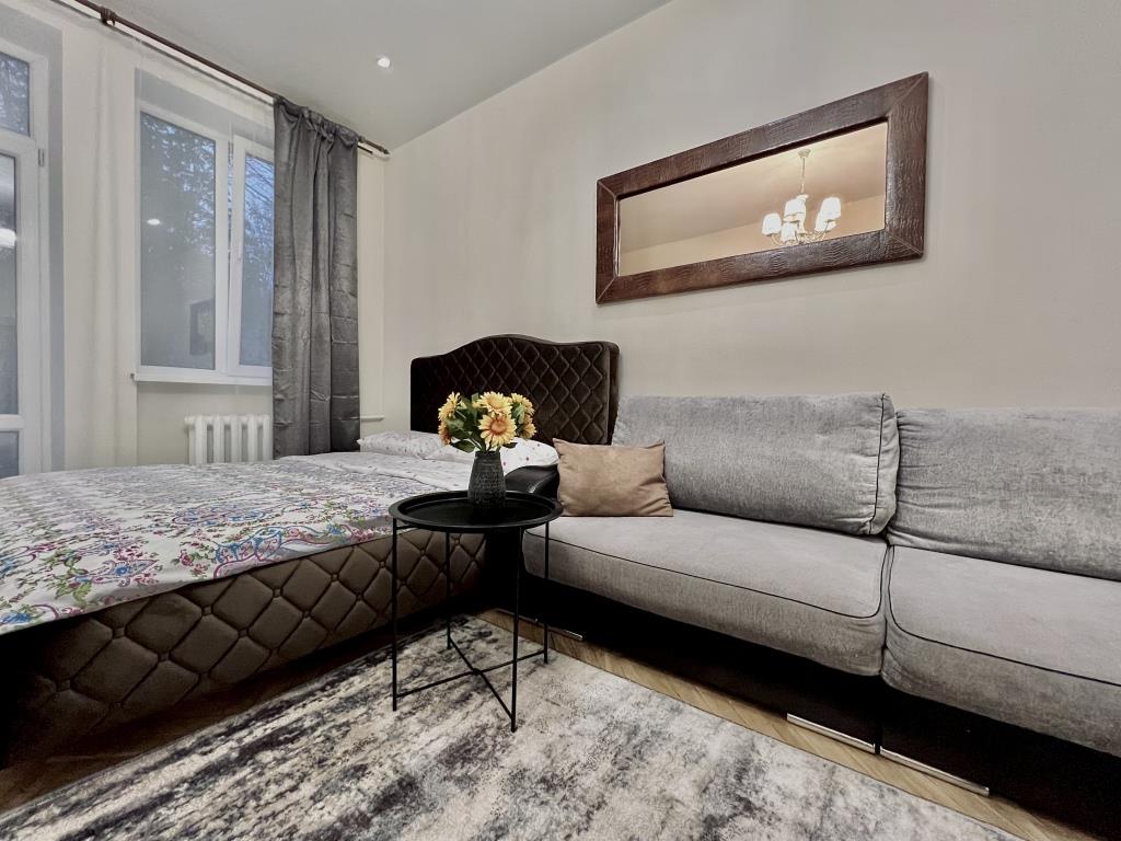 Apartamenty Dvukhkomnatnye Ryadom S Tsumom. Фото 3