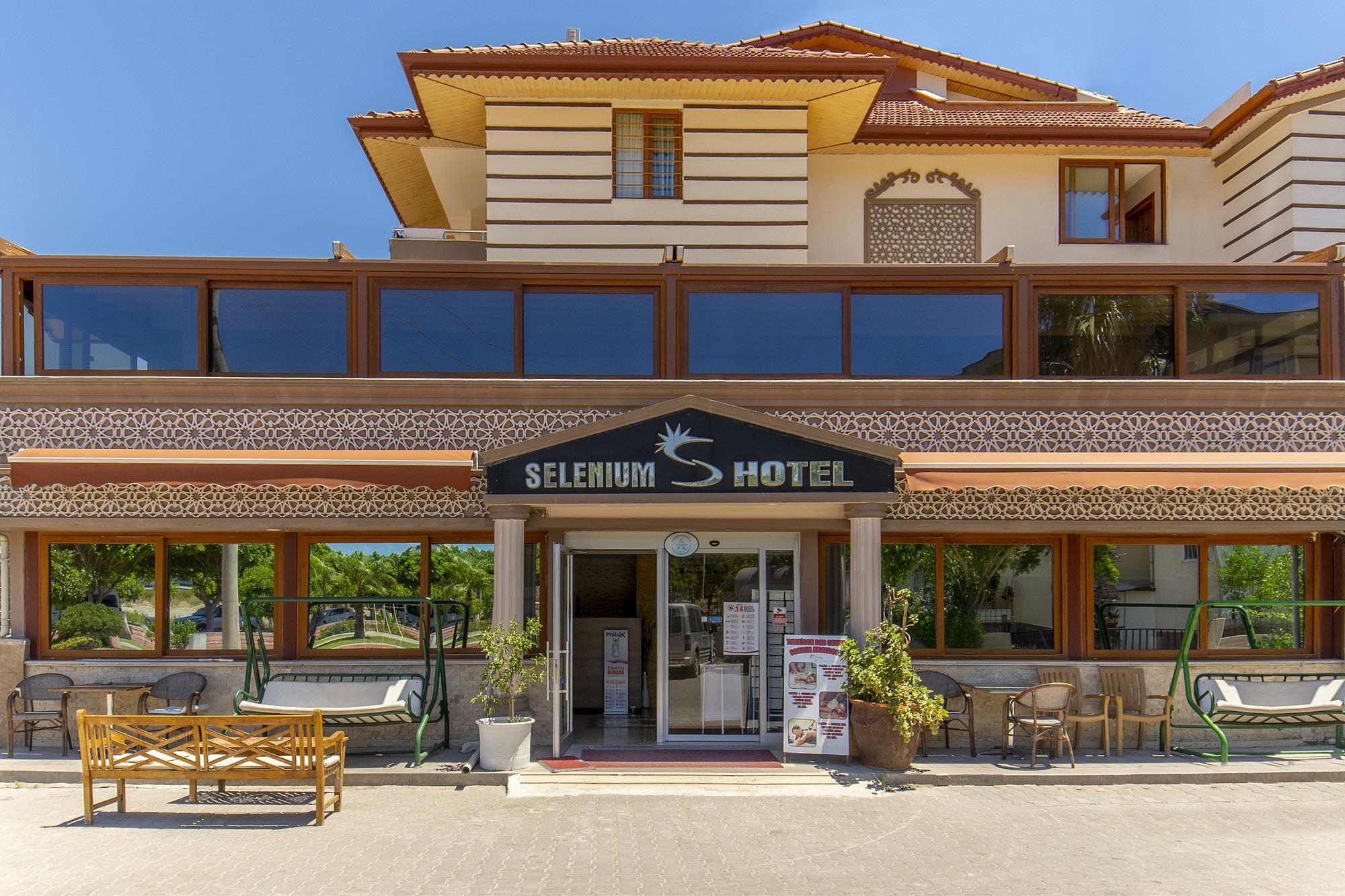 Selenium Hotel. Фото 1