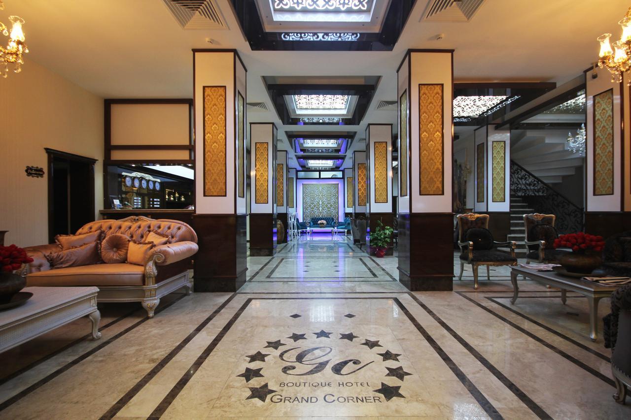 Grand Corner Boutique Hotel. Фото 3