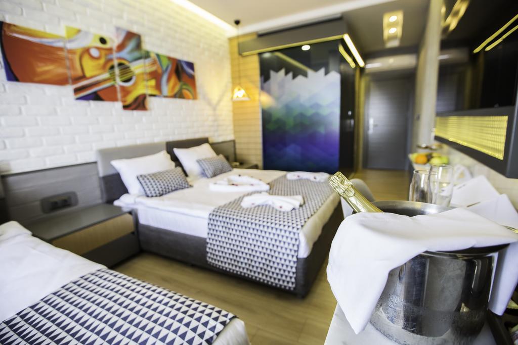 Laren Family Hotel & Spa. Фото 3