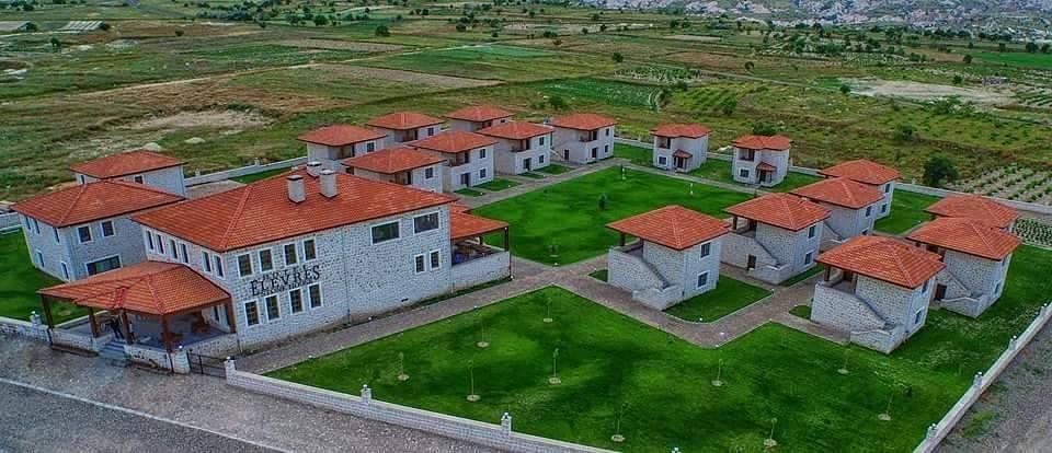 Elevres Stone House Otel. Фото 1