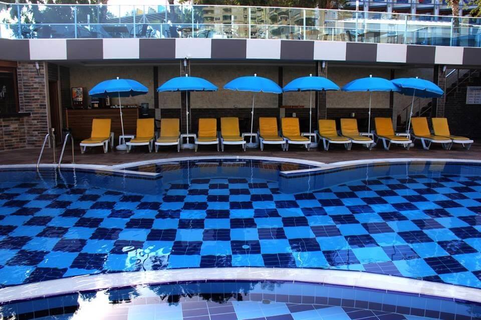 Vella Beach Hotel. Фото 4