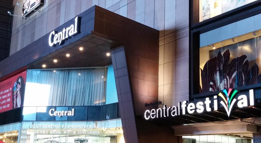 Baron Beach Hotel. Фото 2