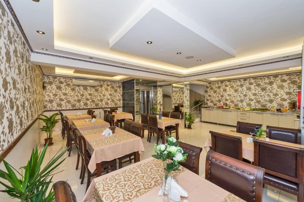Raimond Hotel. Фото 2