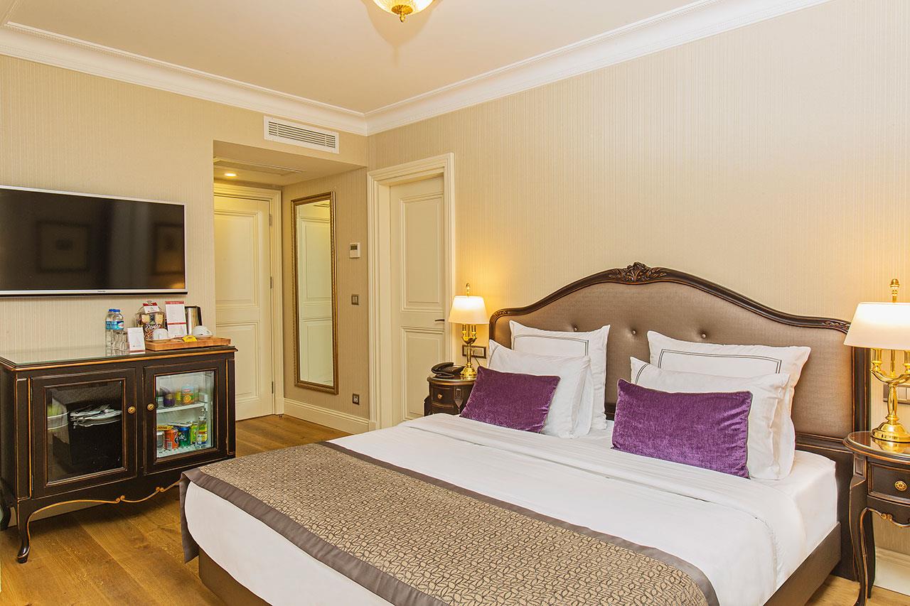 Meroddi Pera Hotel. Фото 4