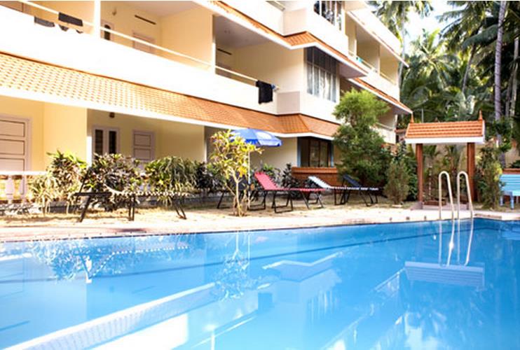 Golden Sands Beach Resort. Фото 2