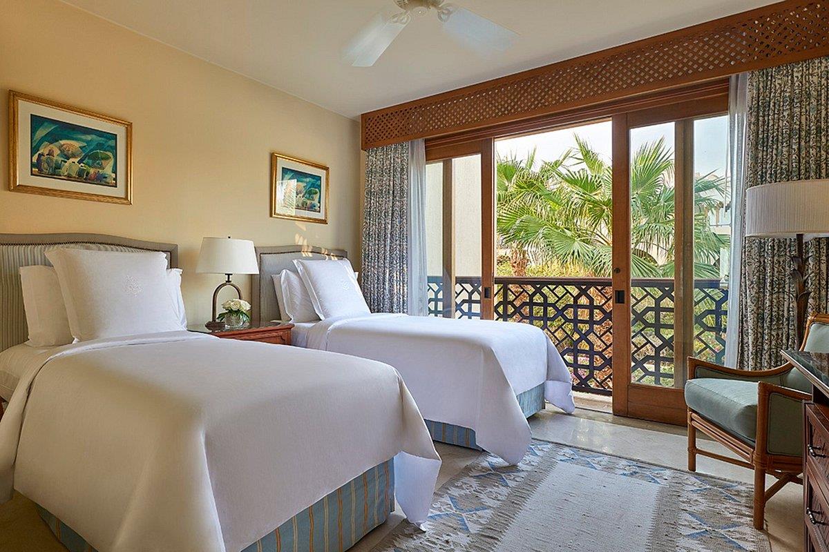 Four Seasons Resort. Фото 4
