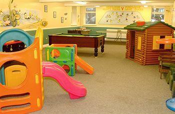 Westlodge Hotel. Фото 1