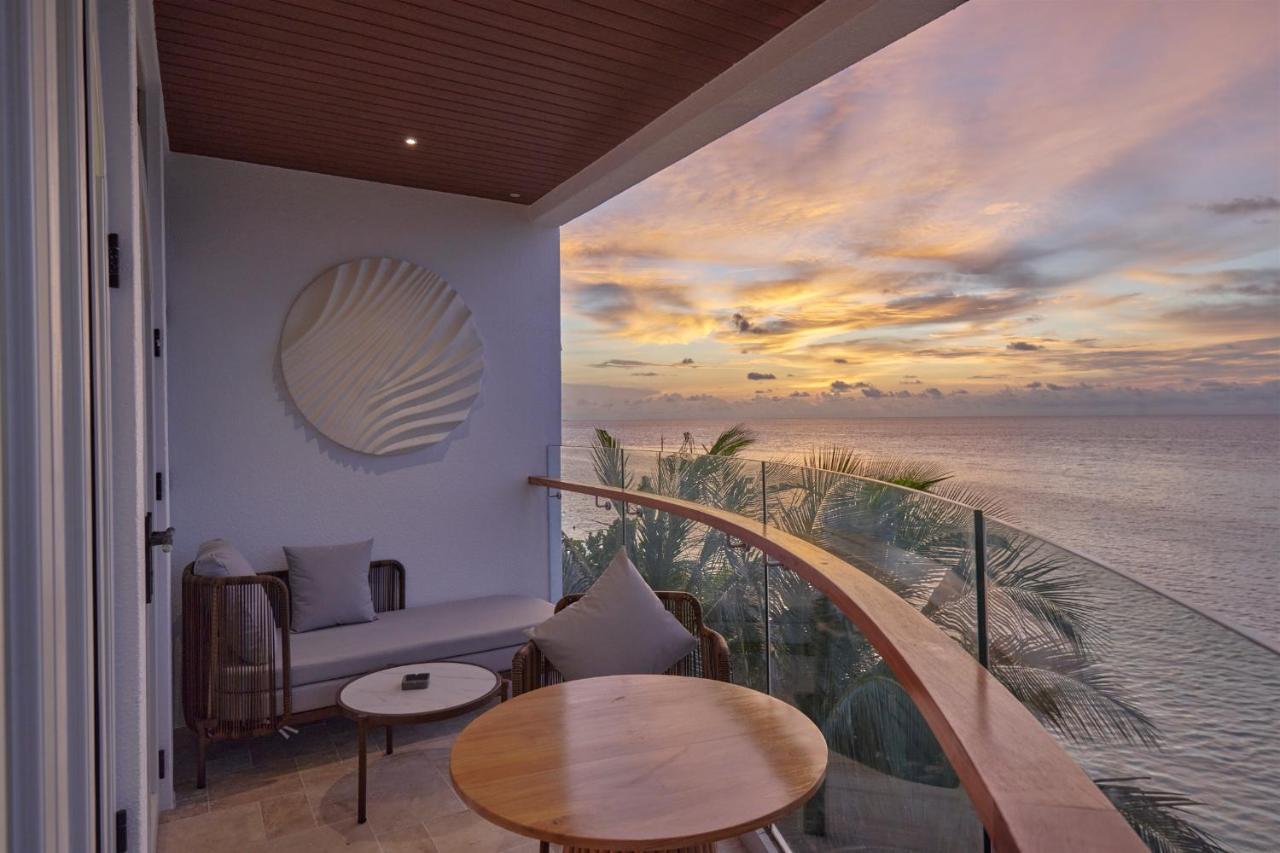 Stone Hotels Dhiffushi. Фото 3